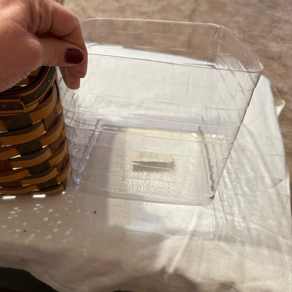 2010 Longaberger Basket. 7 1/2” x 8 1/2”. Has protective liner. - Picture 3 of 5
